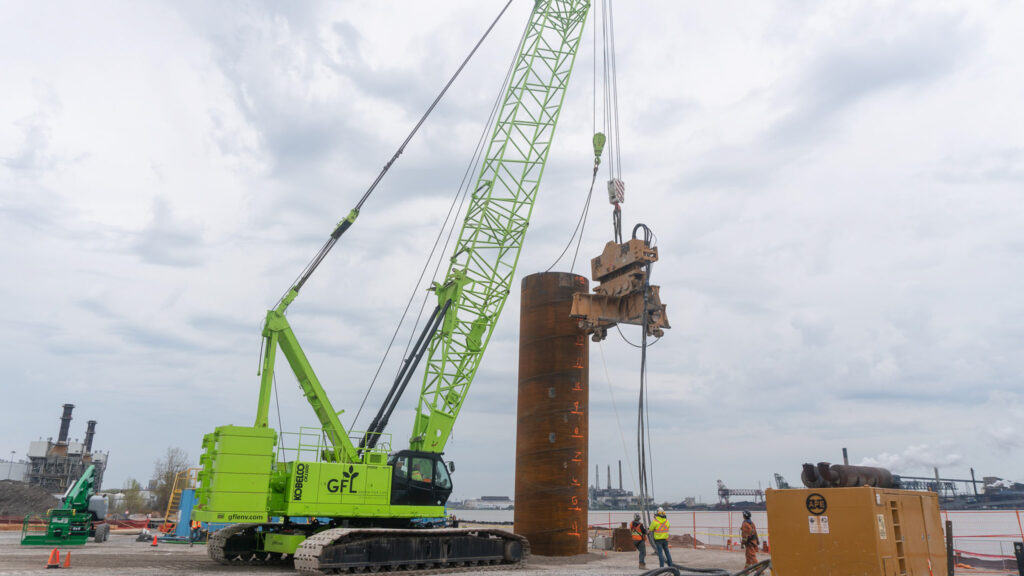 crane at the bridge construction site