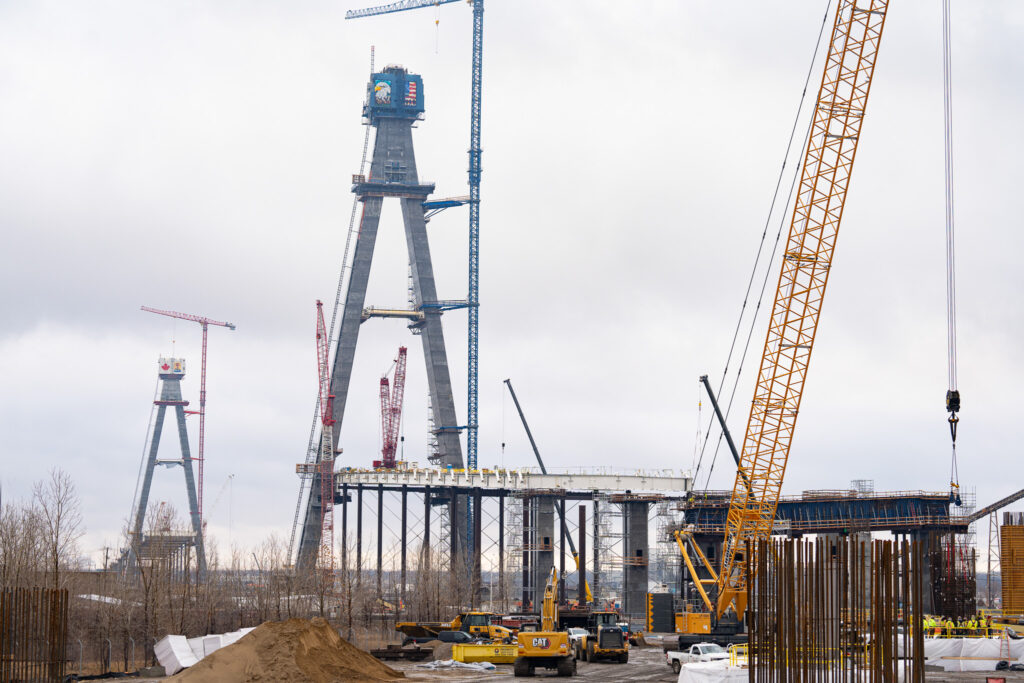 crane at the bridge construction site