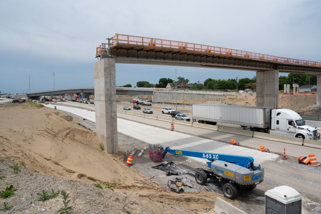 over bridge construction progress with traffic