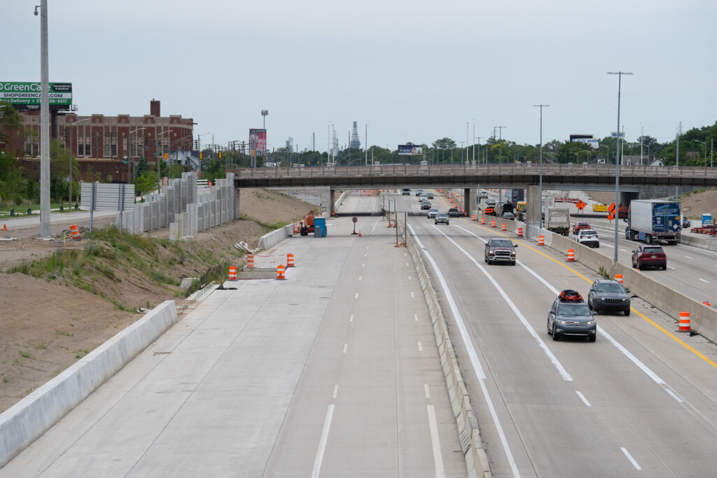 over bridge construction progress with traffic