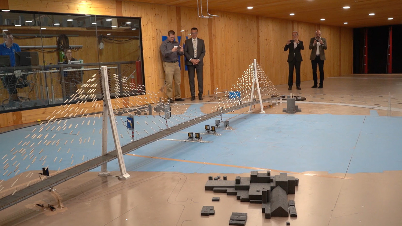 Wind Tunnel Testing of Gordie Howe International Bridge Model - May 7, 2019