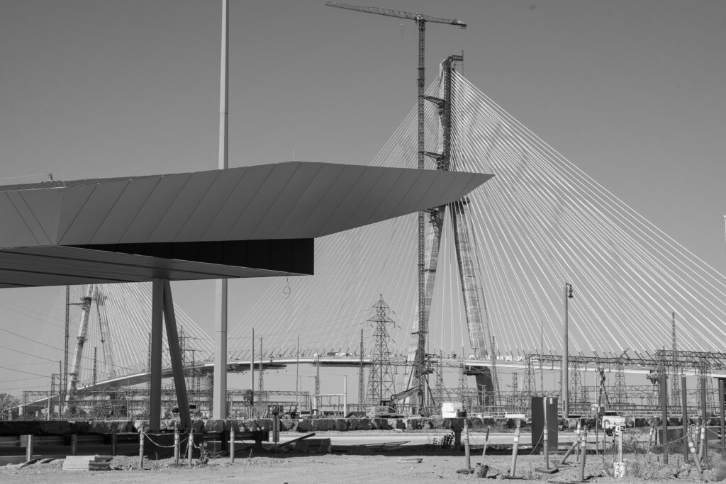 Bridge mast construction in black and white