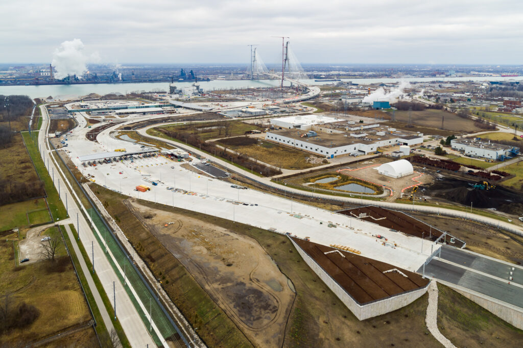 tolls and approach from air