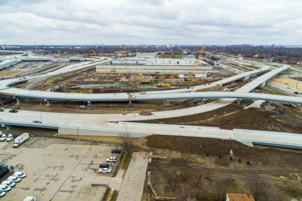 Michigan Interchange Progress Photo - December 2024 (33)